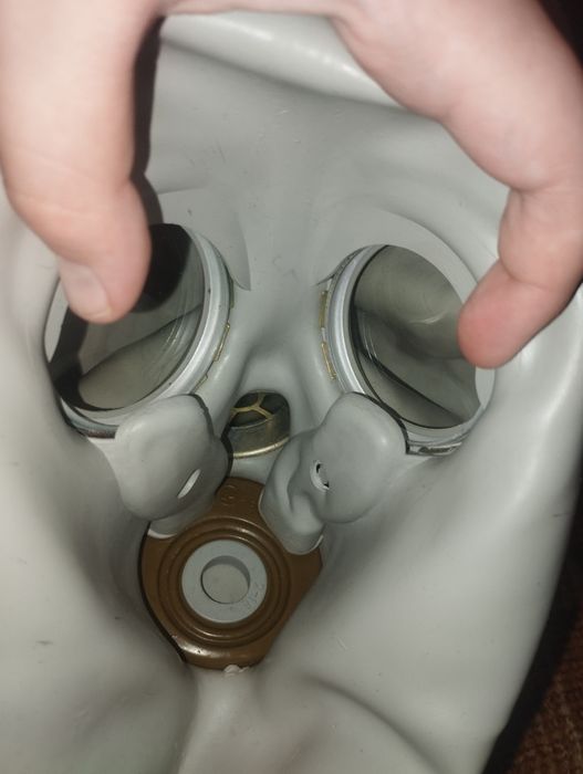 Продам Противогаз гп5м