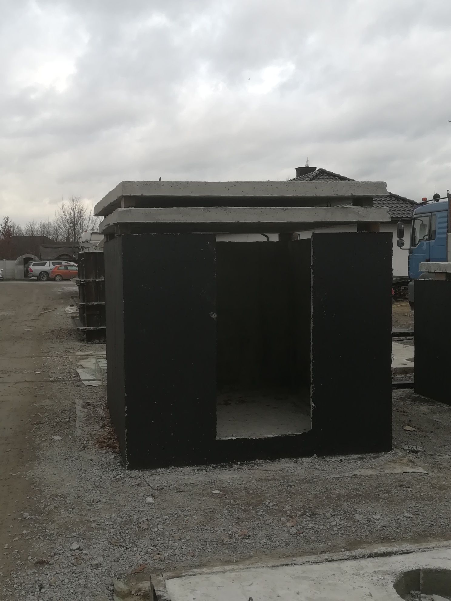 Piwniczka Ogrodowa Transport Montaż Cała Polska