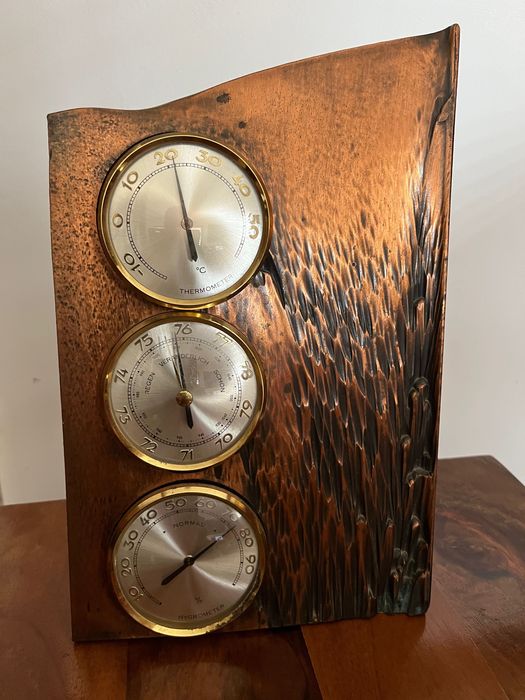 Stacja pogodowa stojąca vintage w solidnej rzeźbionej miedzi!