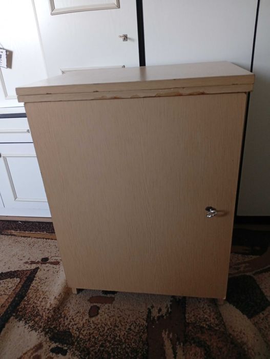 Maszyna do szycia Predom 466