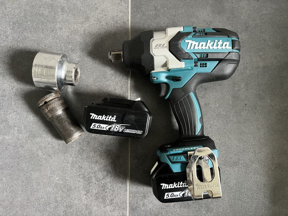 Безщітковий Акум.гайковерт Makita DTW 1001