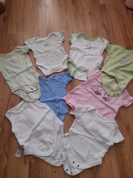 Paka ubranek dla noworodka zestaw wyprawka 32 szt body pajace spiochy