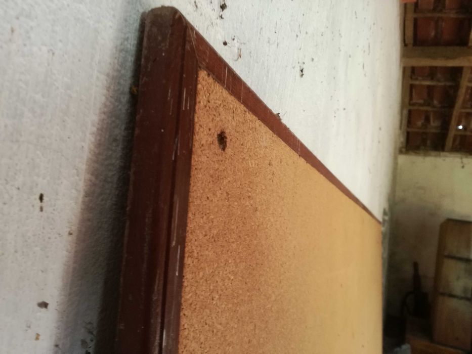 Placard de corticite reforçado