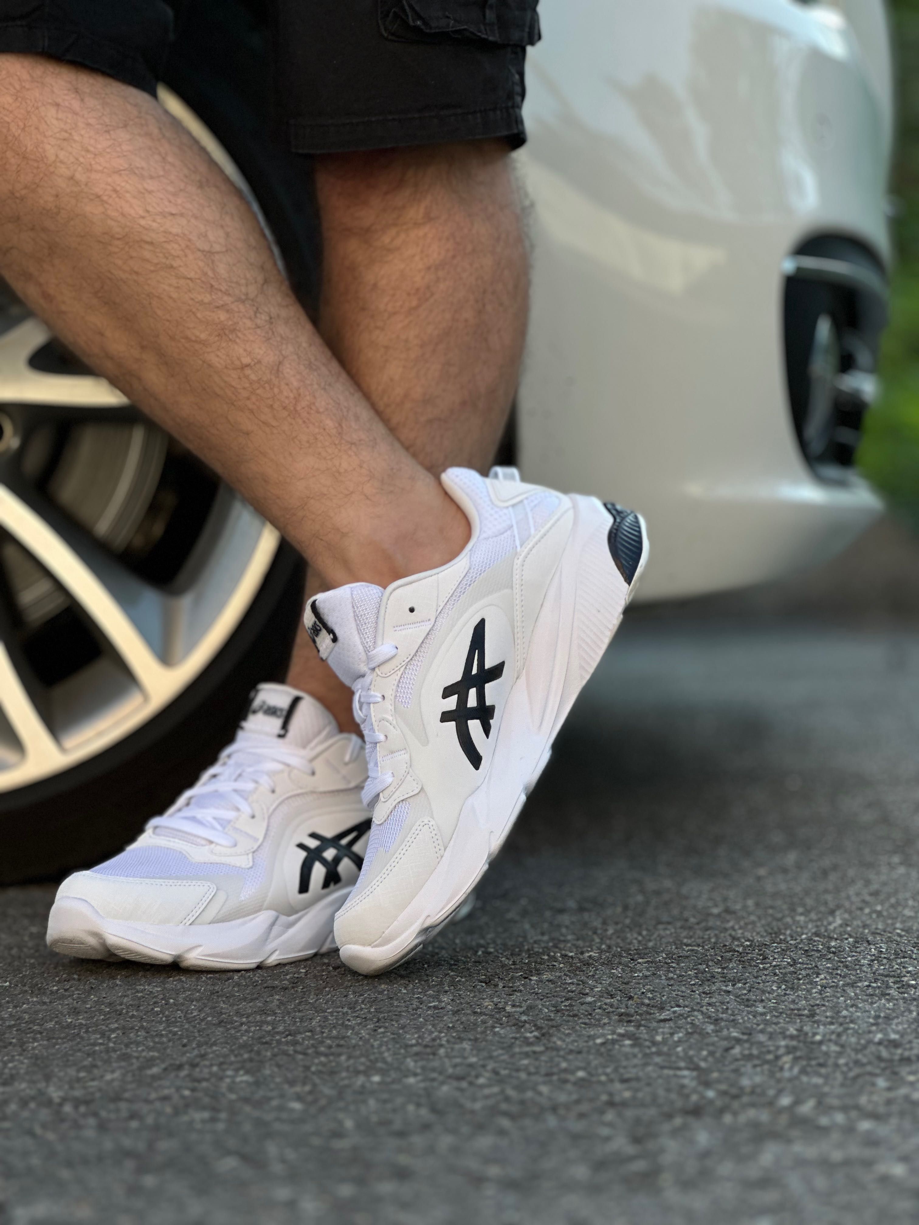 Кросівки Asics GEL-MIQRUM. Оригінал.
