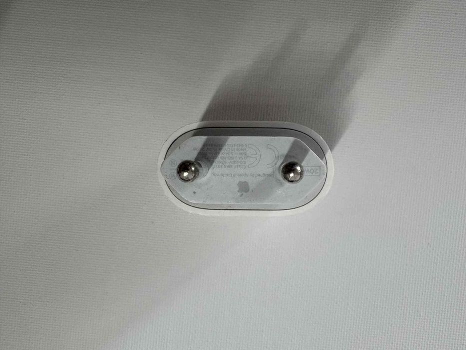 iPhone 11 biały komplet