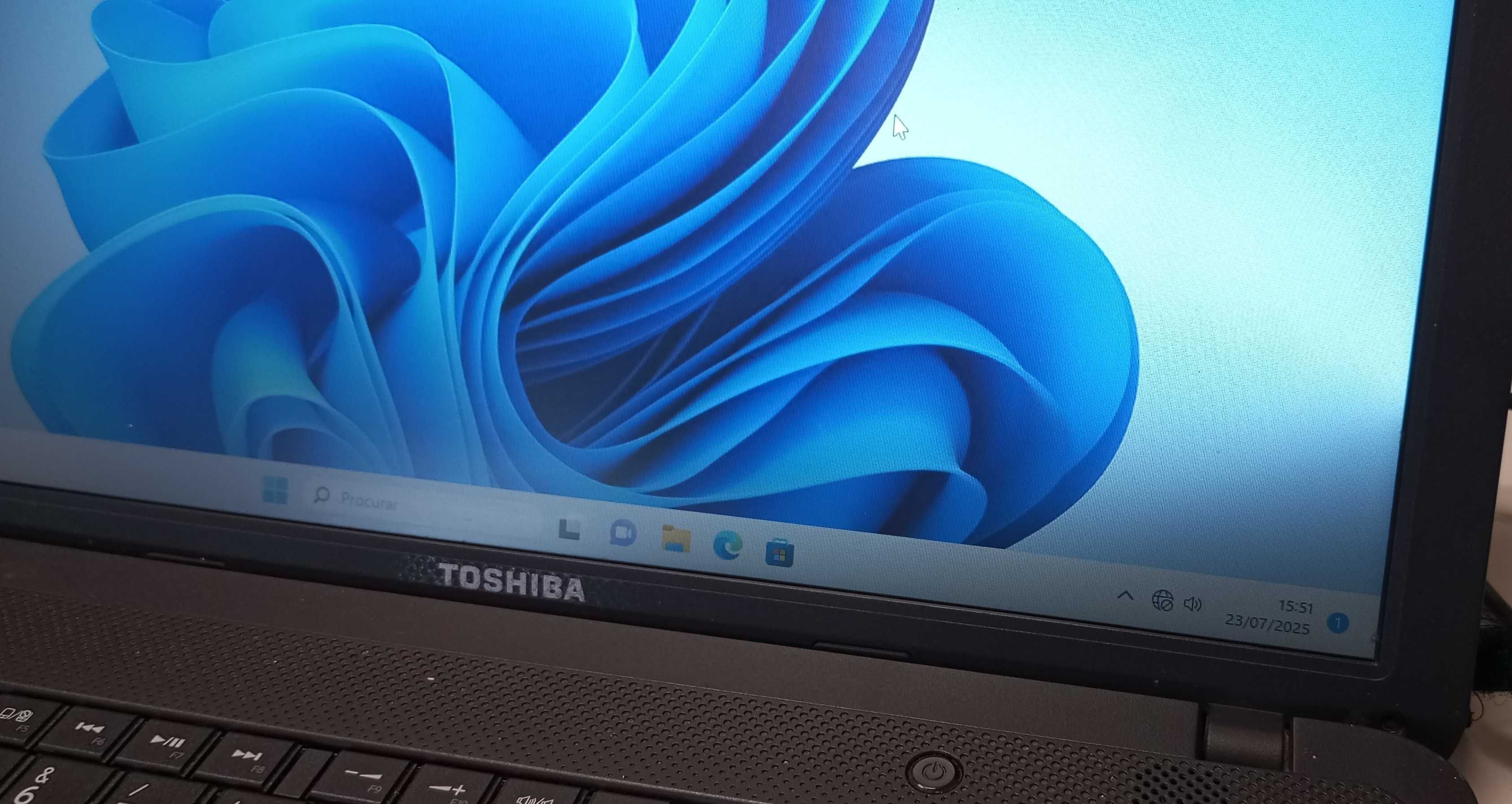 Portátil Toshiba Satellite Pro C850-1LC - Para Peças