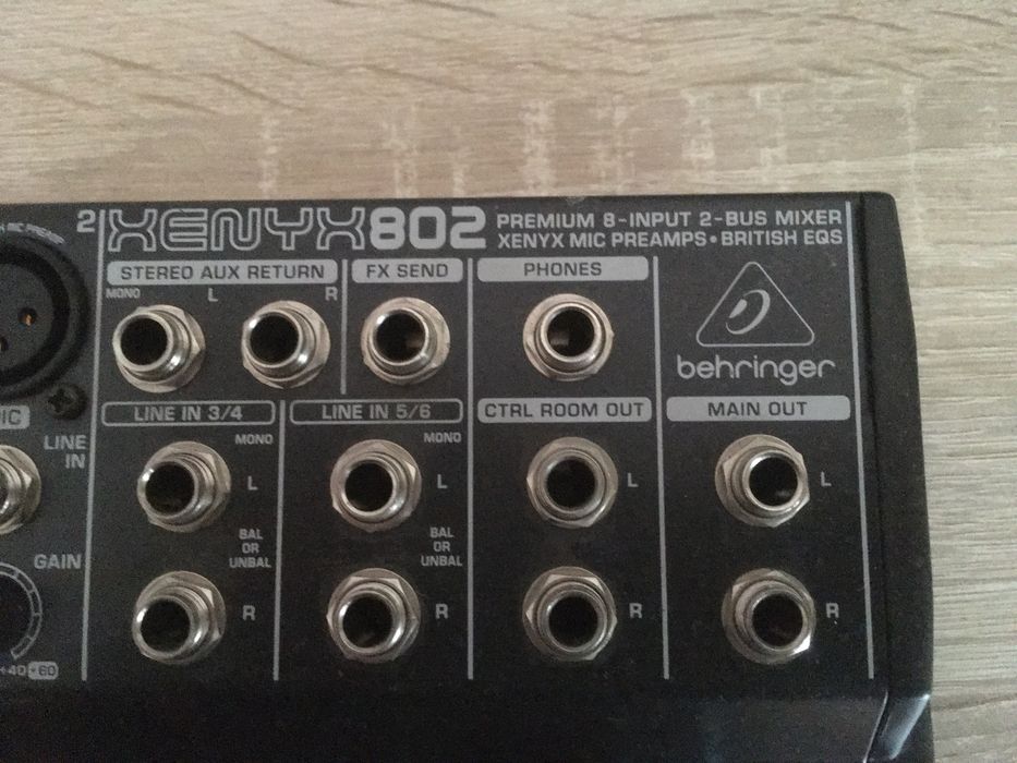 Mikser Behringer XENYX 802
