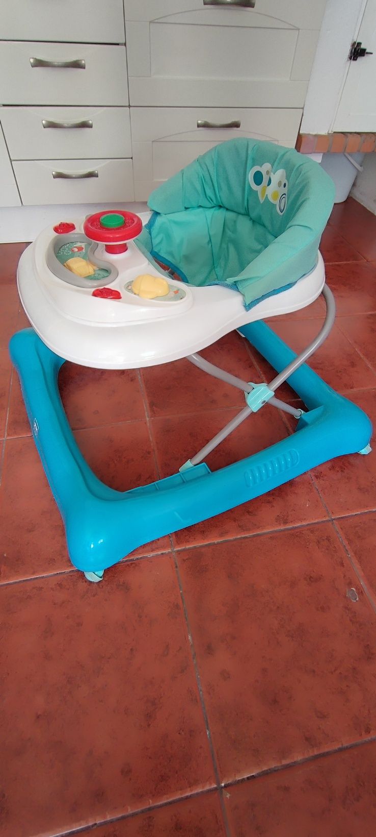 Arranha bebê Zippy