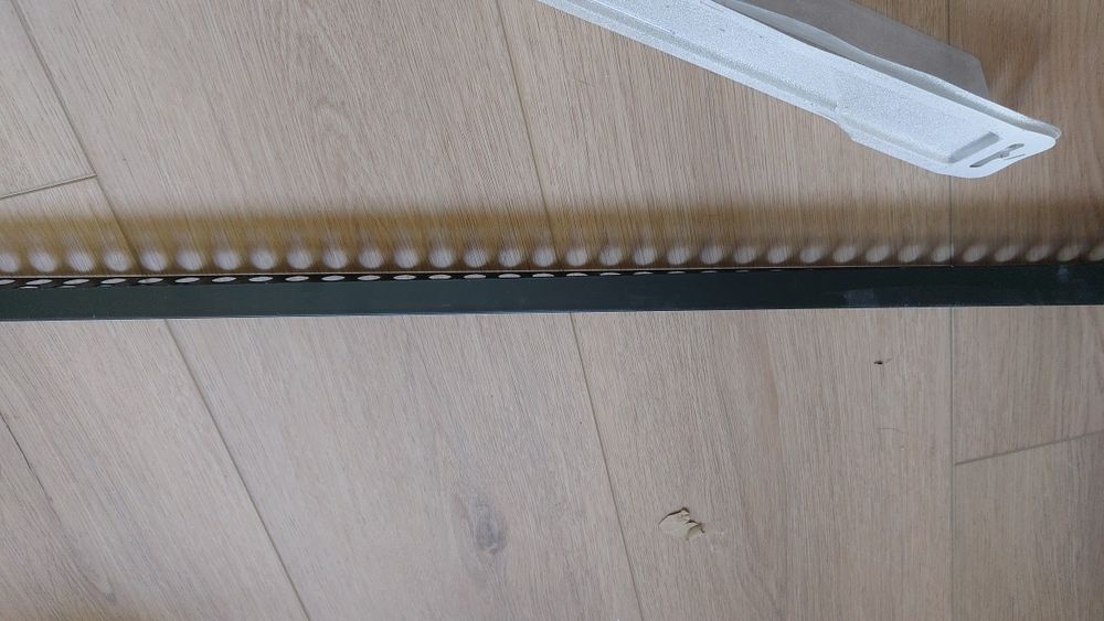 Listwa spadkowa krawędziowa czarny mat 120 cm prawa do odpływów linio.