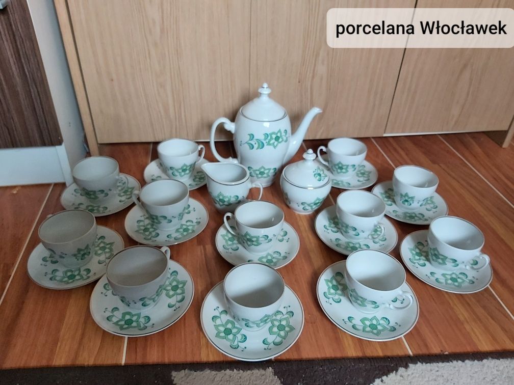 Porcelana Włocławek, zastawa do herbaty, filiżanki