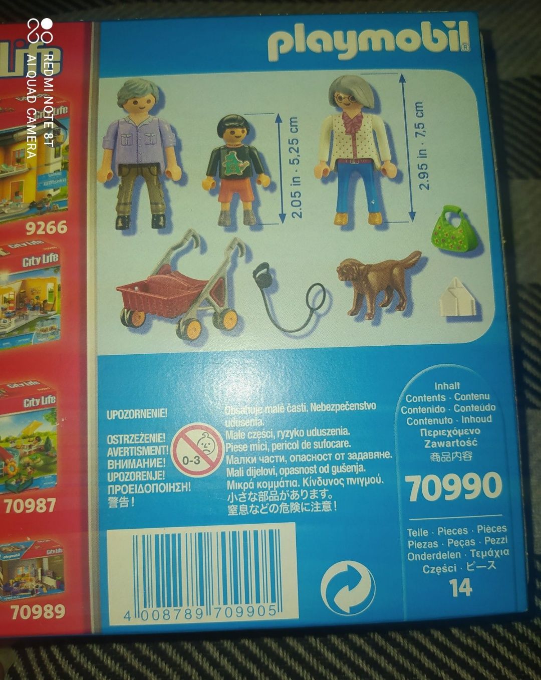 Zestaw PLAYMOBIL z serii City Life 70990 - Dziadkowie z wnuczkiem