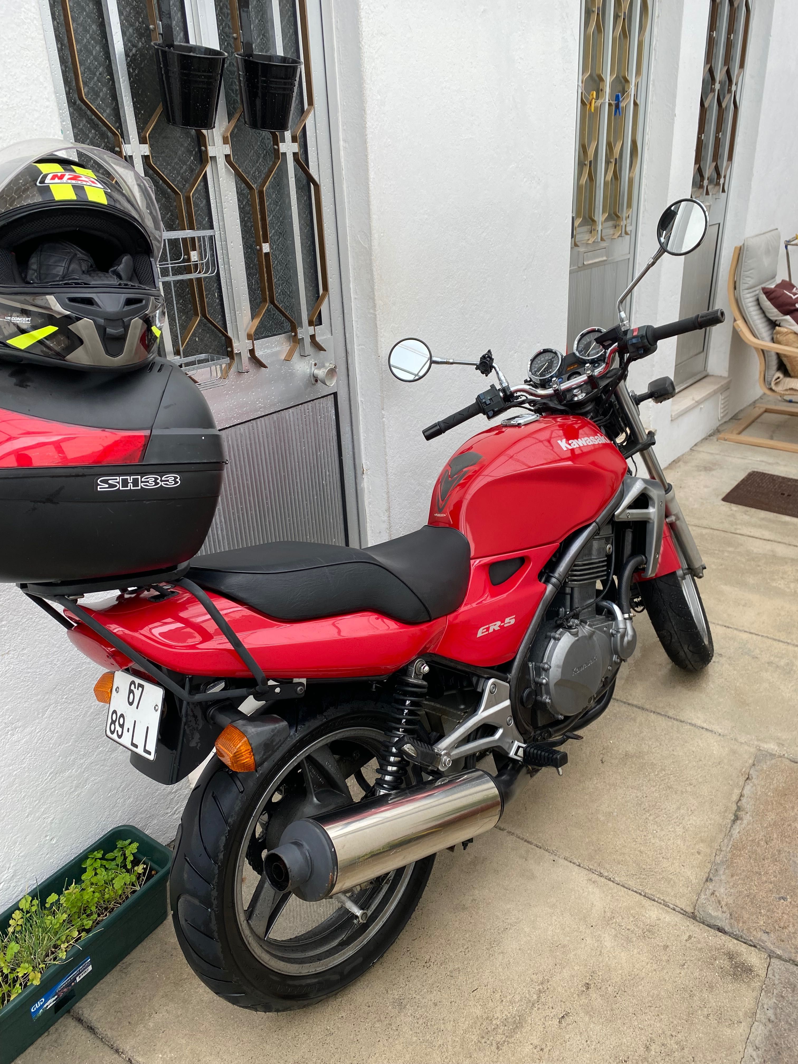 Kawasaki ER5 500cc