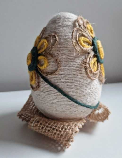 Jajko wielkanocne handmade z jutą i sznurkiem, rustykalne ozdoby