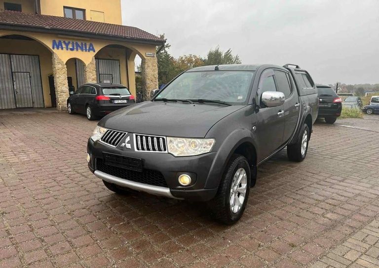 Mitsubishi L200 Pick Up 4x4 DPF Instyle Double Cab
