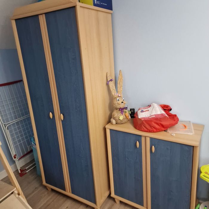 Zestaw mebli do pokoju dziecka uzywany