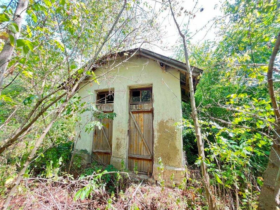 Комплекс будівель та споруд, площею 2262,6 м.кв. Вінницька обл.