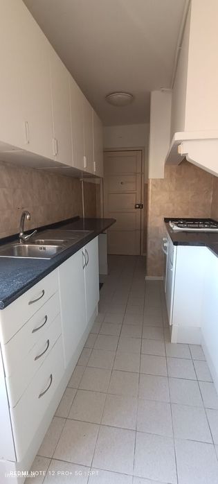 Lisboa (largo Paiva Couceiro ) Apartamento T2 Renovado
