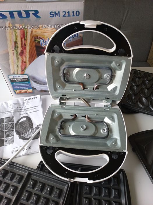 Вафельниця, гриль, бутербродниця, горішниця