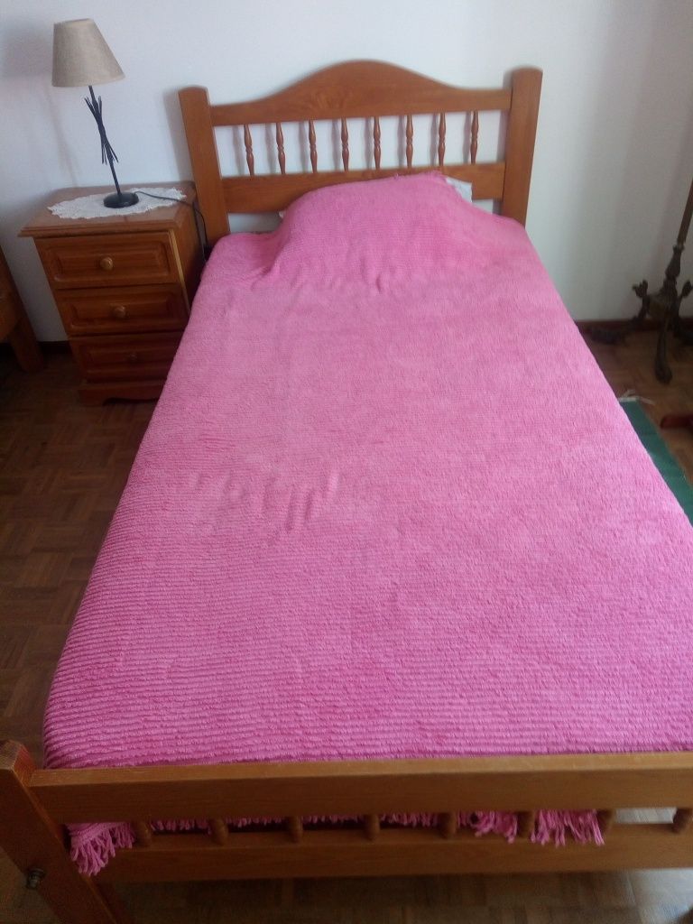 Cama de solteiro