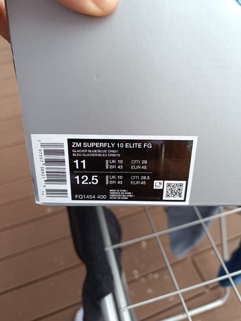 Nowe korki profesjonalne Nike Zoom Mercurial Superfly 10 Elite FG 45
