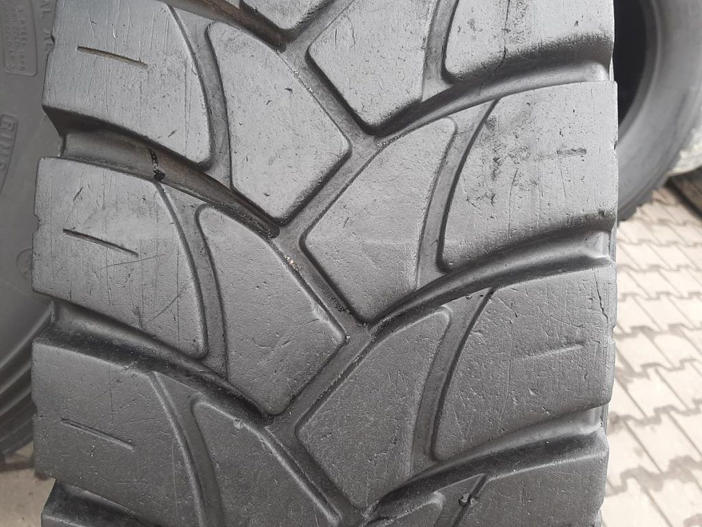 Opona używana ciężarowa 315/70R22.5 SEMPERIT RUNNER 700zł C2449