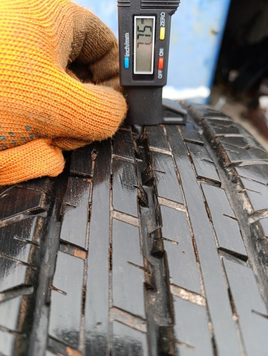 225/75/16с Нокіан