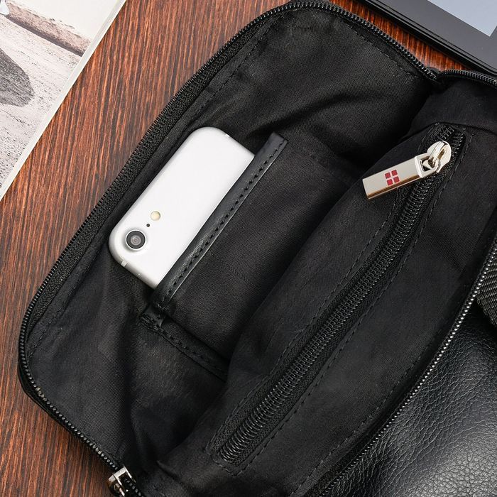 Torba męska skórzana Albatros Czarna pionowa raportówka praktyczna