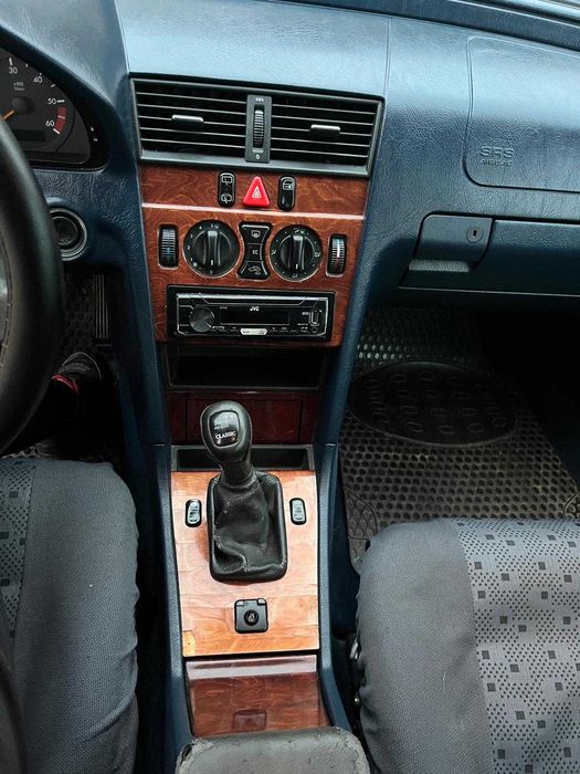 Mercedes Benz C220 D