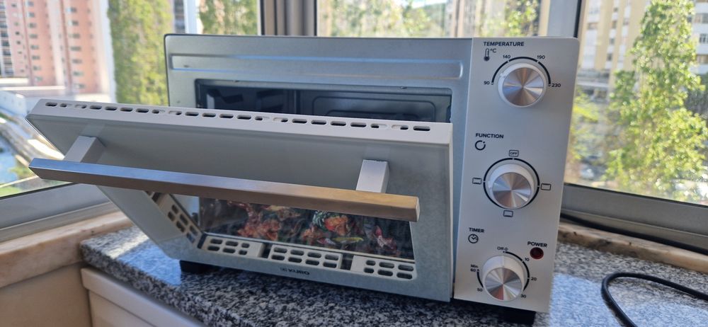 Mini-forno KUBO KBMO7594W (22 L - 1300 W)