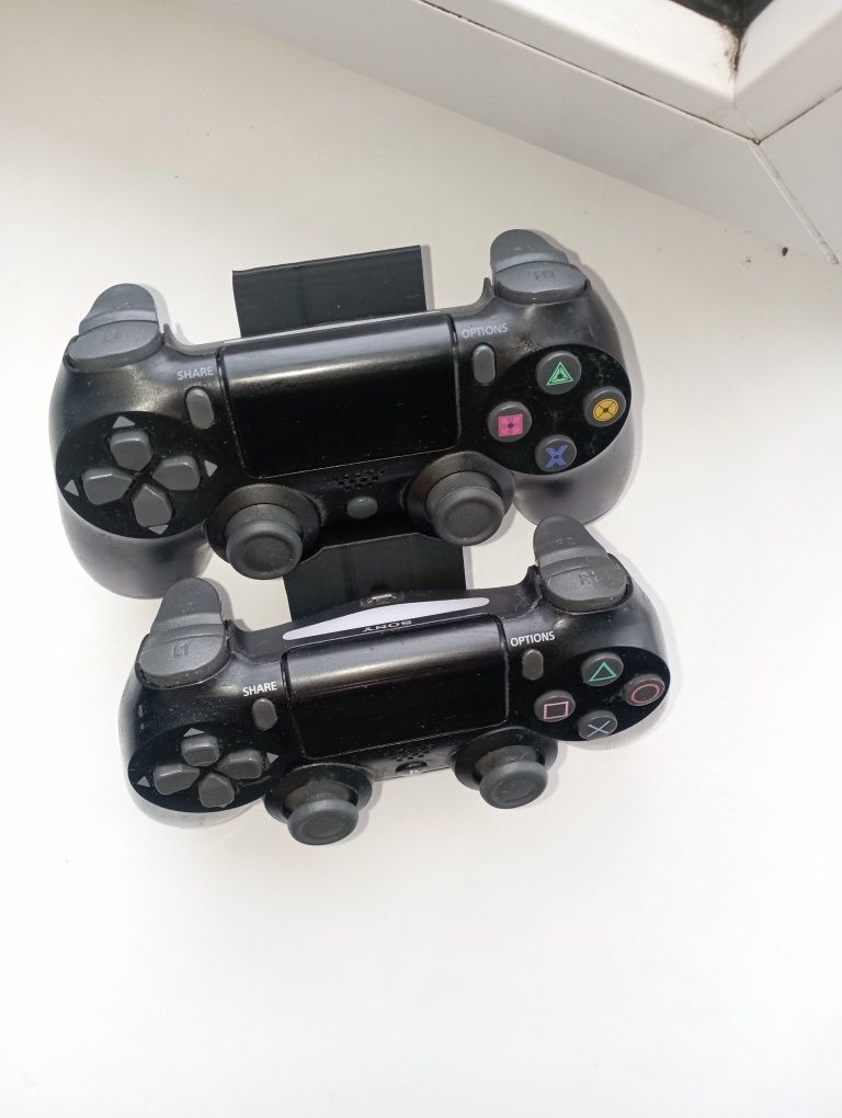 Підставка під джойстики PlayStation 4/5 (dualshock/dualsense)