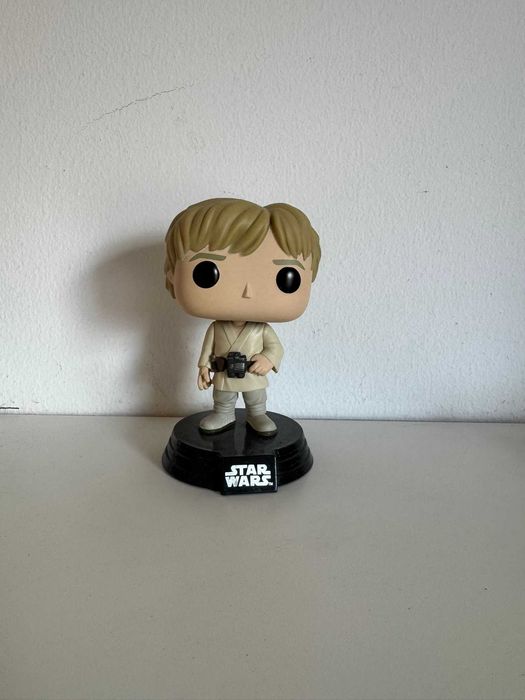 Figura FUNKO POP Star Wars Classics - Luke 594