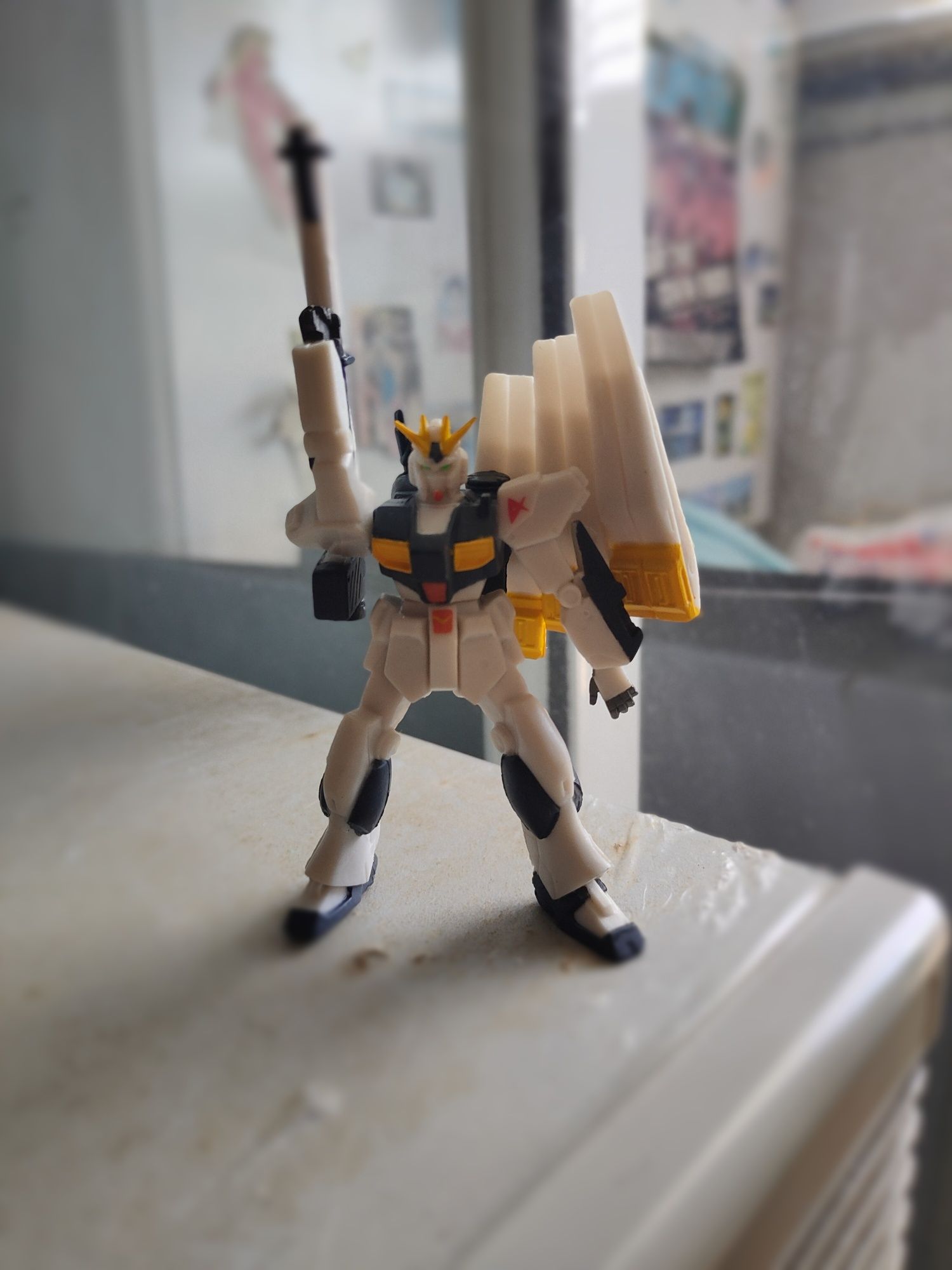 Gundam estátua action figure