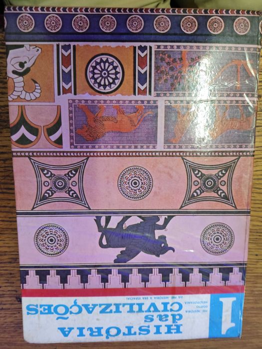 Varios Livros de Enciclopedias Juvenis vintage