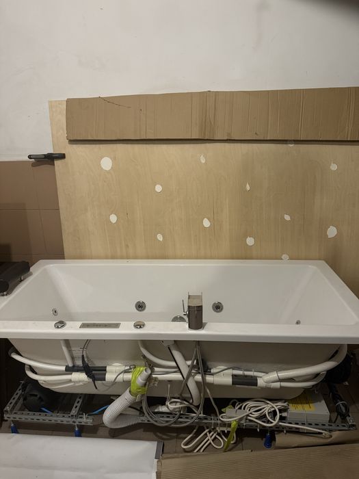 Wanna z hydromasażem riho lusso 170 x 75