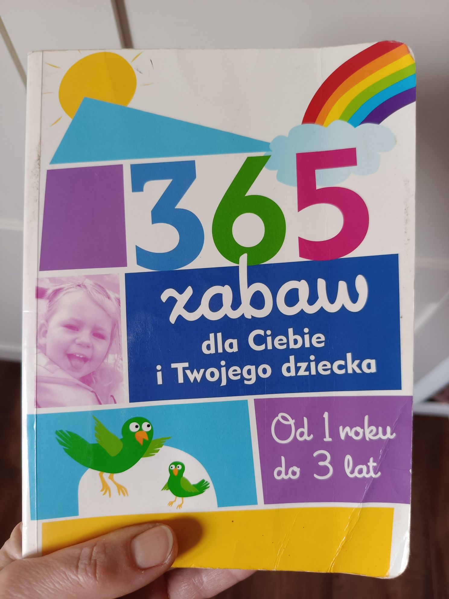 Książka z propozycjami i pomysłami na zabawę dla dzieci 1-3 lata