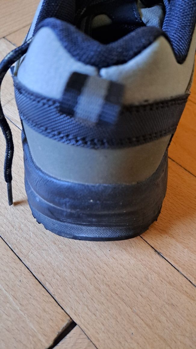 Sprzedam buty trekkingowe męskie American Club WT252, softshell