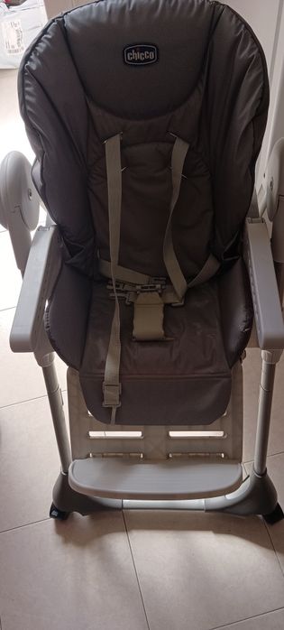 Cadeira de criança para refeição e outros