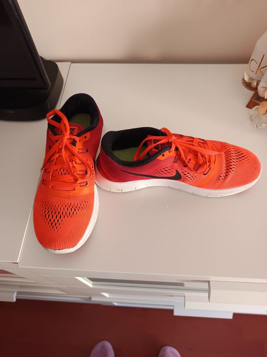 Sapatilha Nike em bom estado