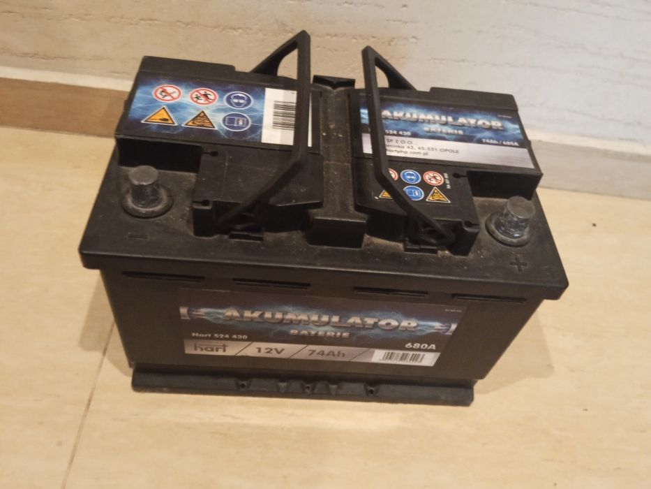 Akumulator HART 74Ah 680A
