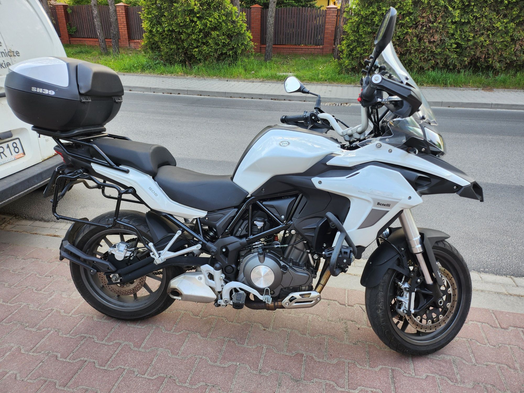 Benelli TRK 502 Polski salon bezwypadek nowy napęd alarm halogeny