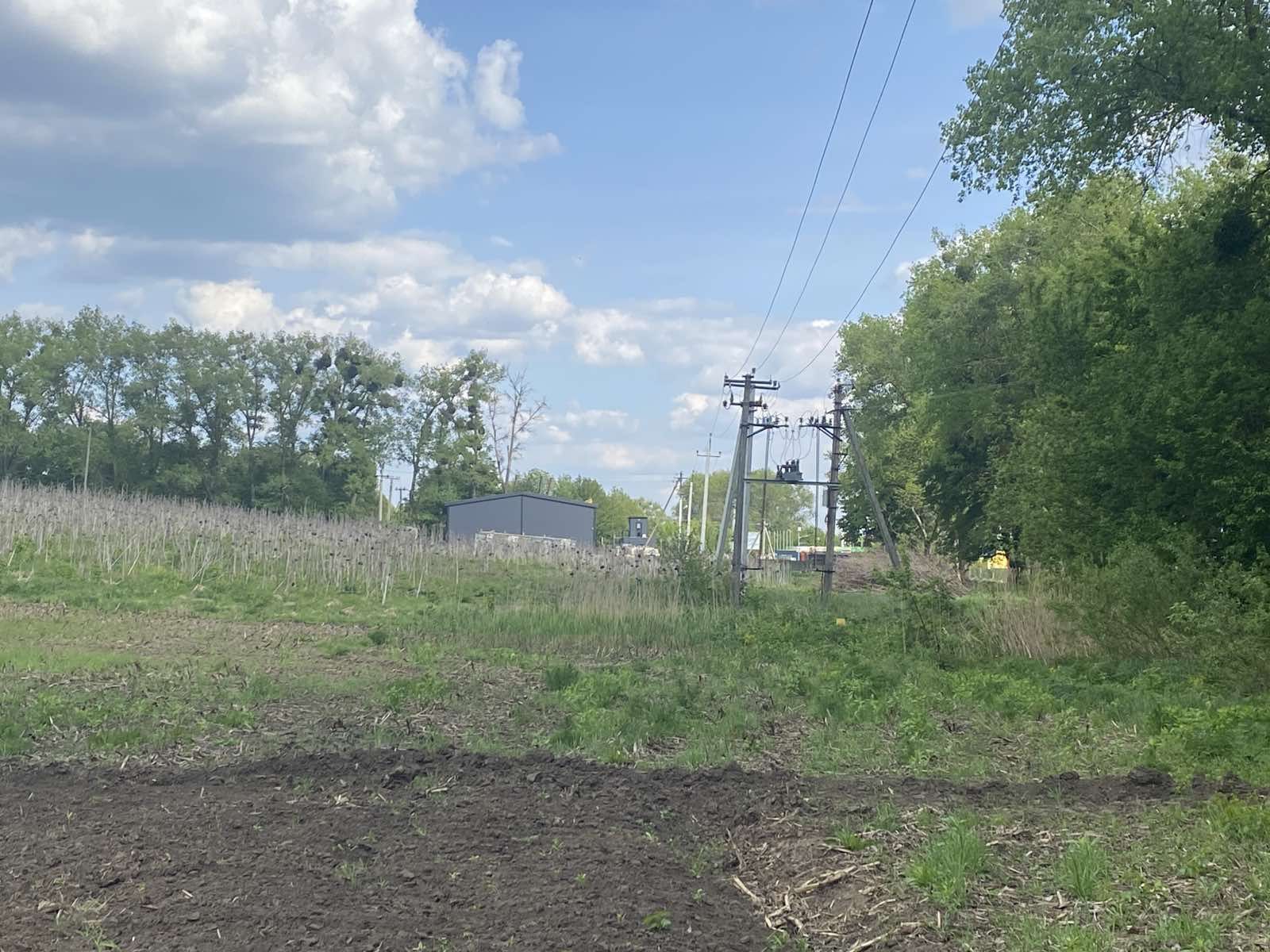 Ділянка для бізнесу при виїзді з Хмельницького