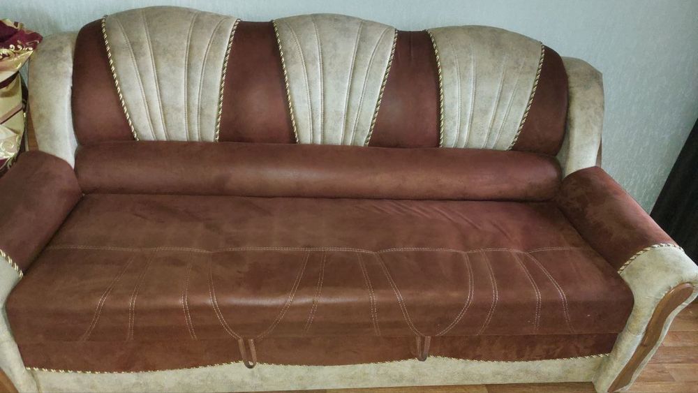 Продам розкладний диван