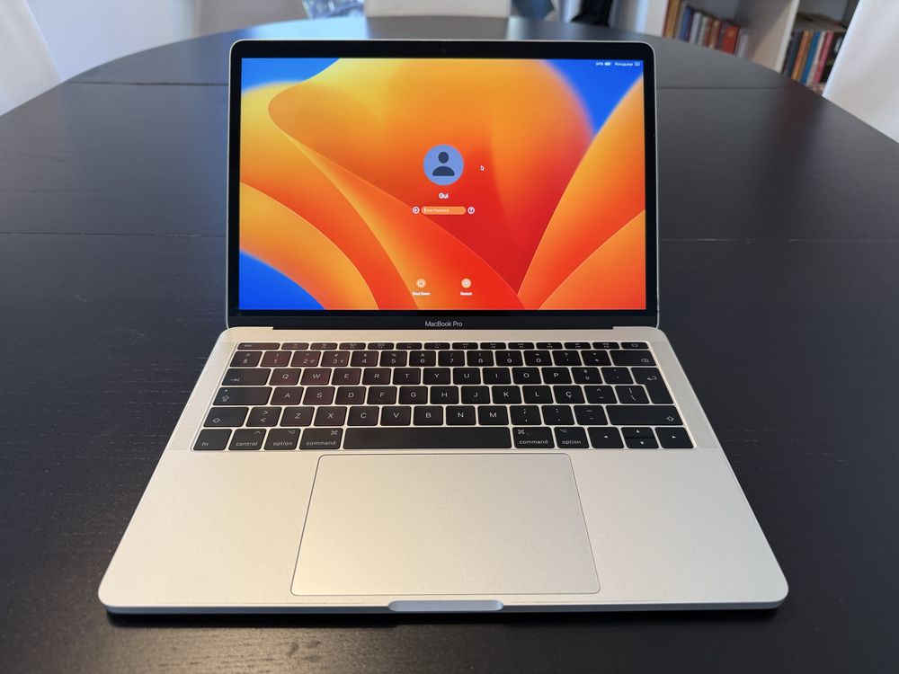 Macbook Pro 13’’ Silver i7, 8GB, 1TB SSD
