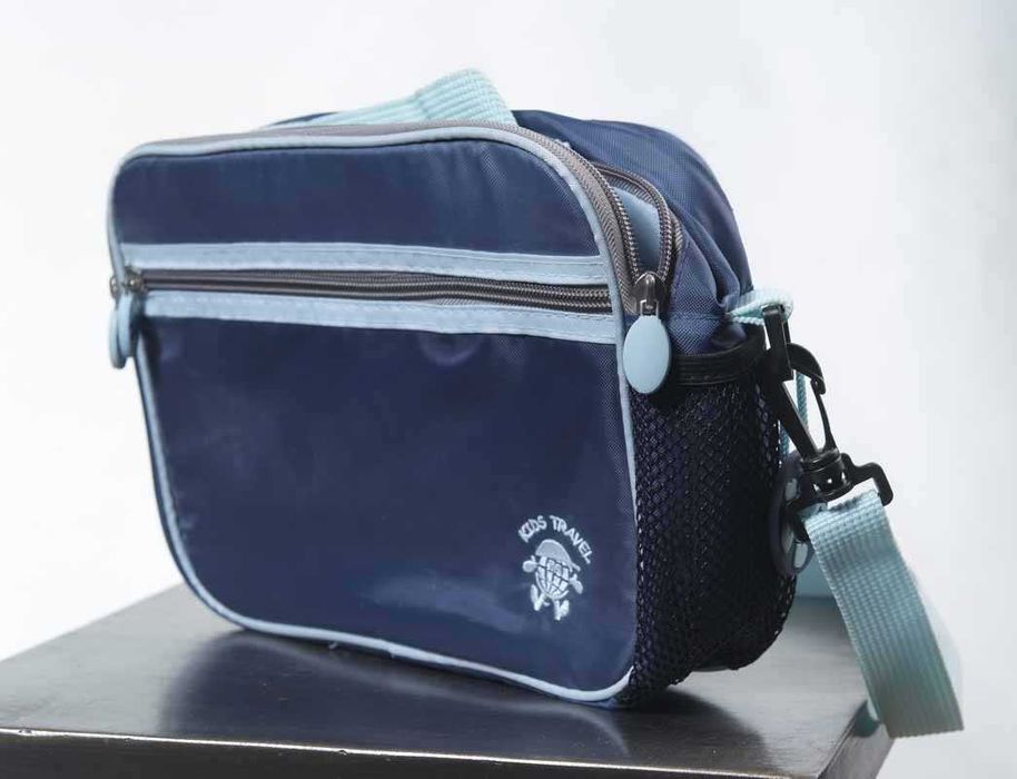 Dziecięca torebka na ramię i do ręki _ leciutka