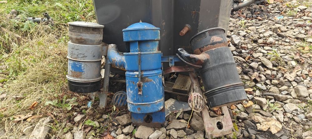 Filtr powietrza kompletny mocowanie URSUS C360 C355 C4011