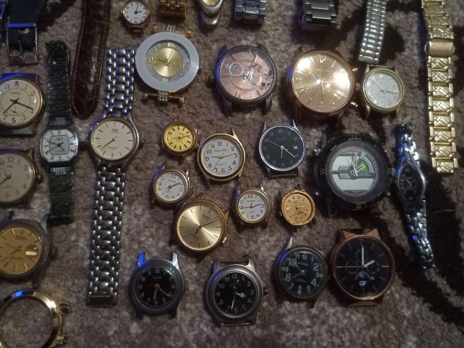 Набір годинників на запчастини і робочі