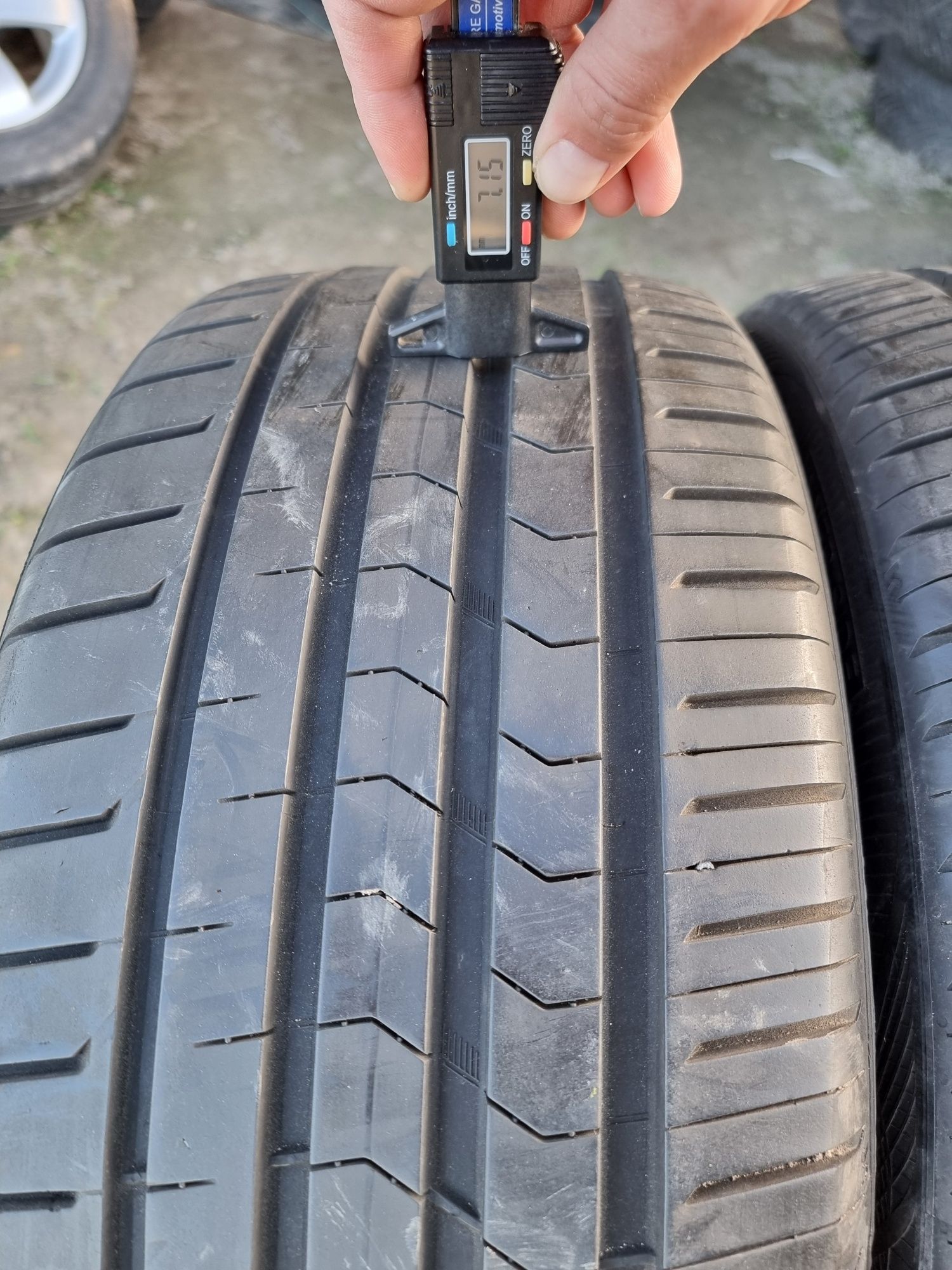 2x Opony letnie 225/40R18 92Y Xl Zr Vredestein Ultrac Satin