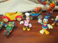 Donald, Minnie, Tartarugas ninja e outros em bonecos pvc