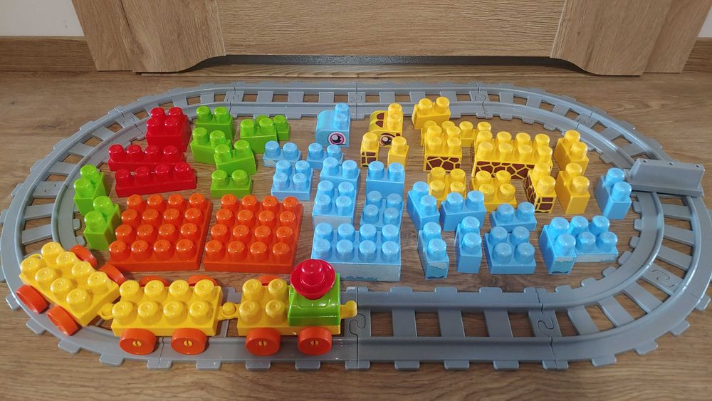 Klocki Wader Baby Blocks - kolejka i safari - 61 elementów