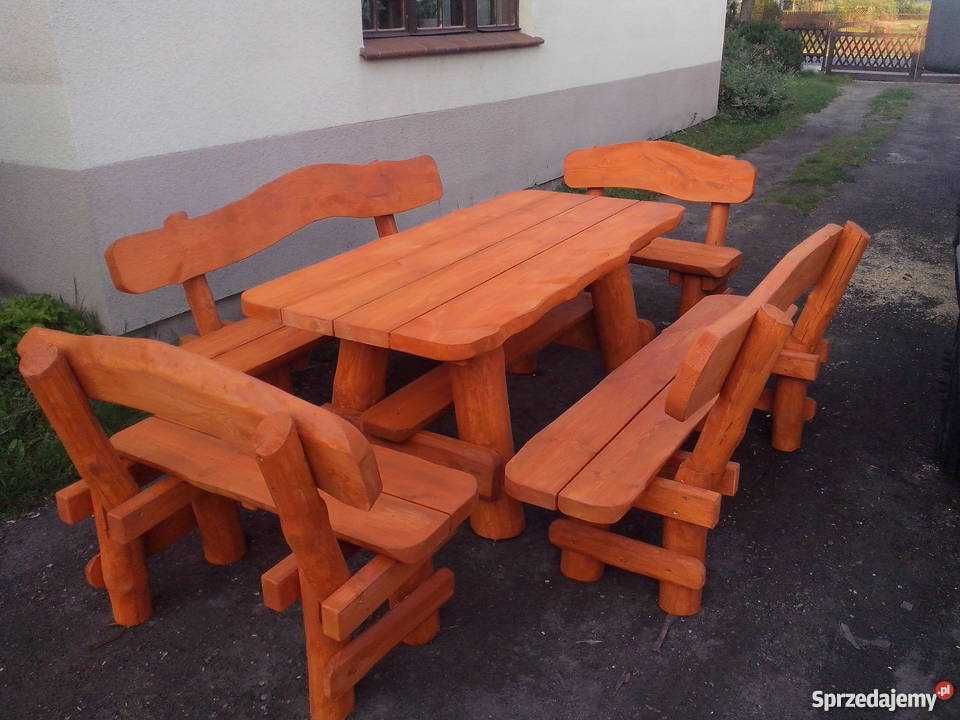 Ławka ogrodowa i stół